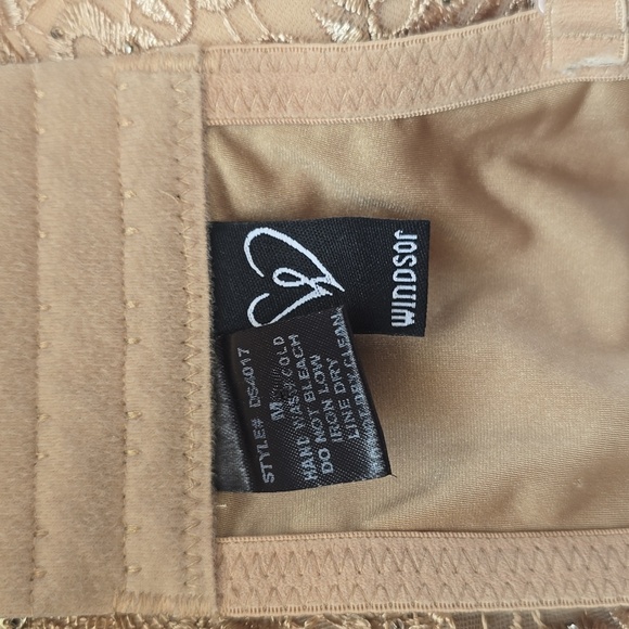 Windsor Daring Embellished Beige Beaded Bra Corset Bustier Crop Top Bling Sz M - Picture 9 of 11